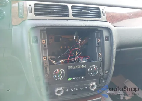 2009 Chevrolet Suburban 1500 Ltz from USA, damaged, VIN 3GNFK36319G100079